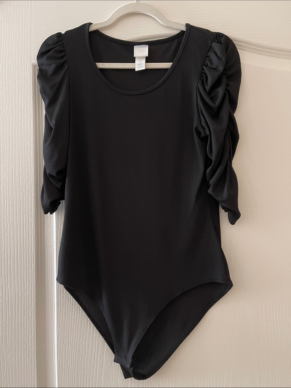 H&M Black Puff-Sleeve Bodysuit - Women Tops, Sz M